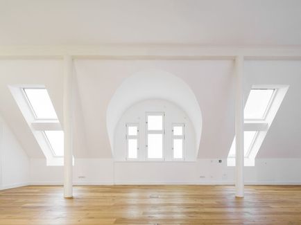 Dachausbau mit Rotkalk, Berlin